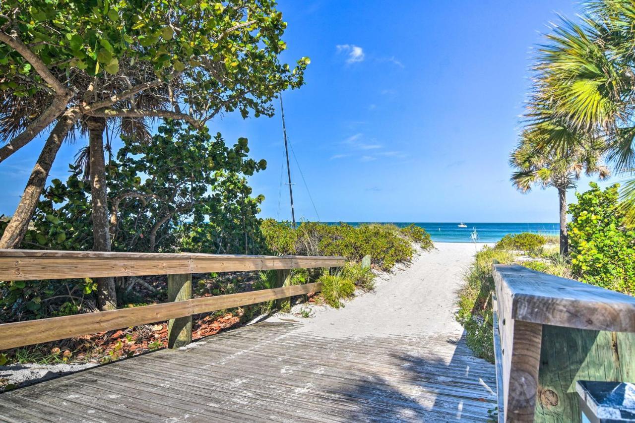 Indian Rocks Beach Unit - Steps From The Shoreline Clearwater Beach Exterior photo